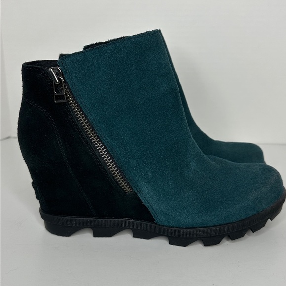 Sorel Joan of Arctic Wedge II Side Zip Boots Blue Suede Womens Size US 9 EU 40 - Picture 3 of 14